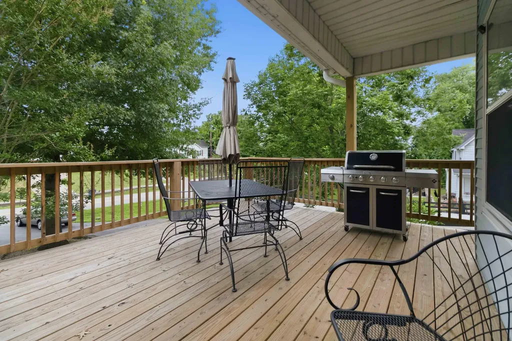 138 W French Avenue Burnside KY 42519