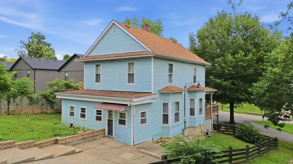 138 W French Avenue Burnside KY 42519