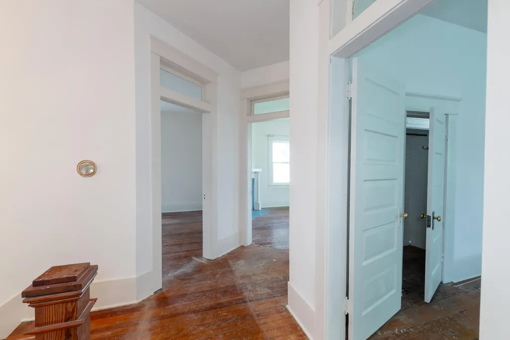 101 W Wellington Street Hickman KY 42050
