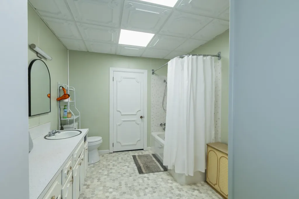 101 W Wellington Street Hickman KY 42050