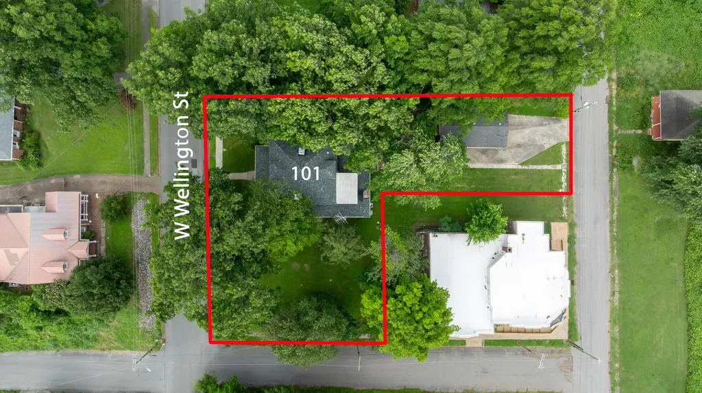 101 W Wellington Street Hickman KY 42050
