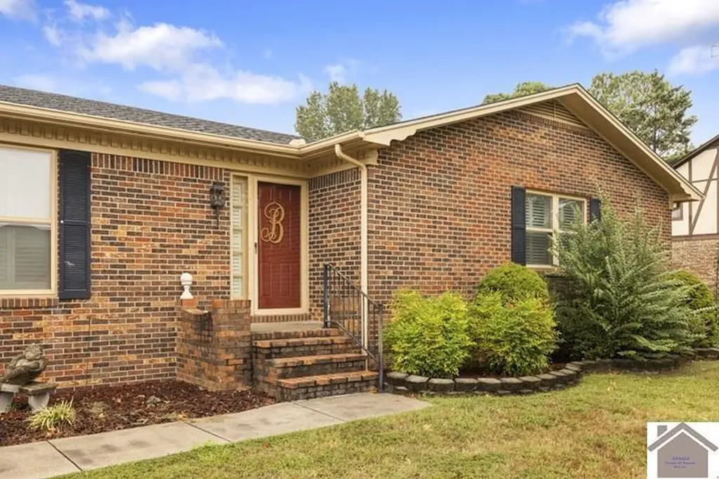 281 Lakeview Drive Mayfield KY 42066