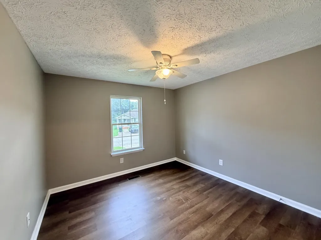 922 L C Avenue Hopkinsville KY 42240