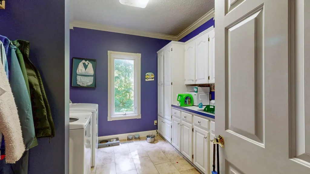 133 Windward Lane Murray KY 42071