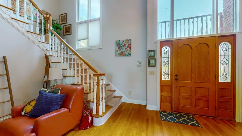 133 Windward Lane Murray KY 42071