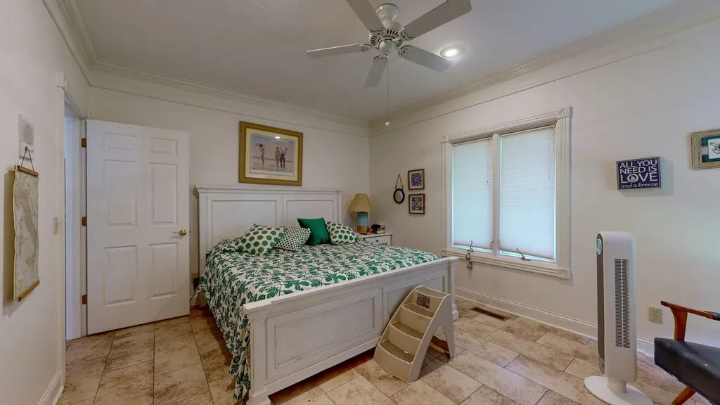 133 Windward Lane Murray KY 42071