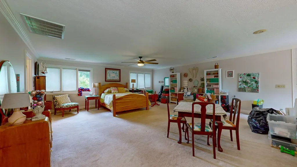 133 Windward Lane Murray KY 42071