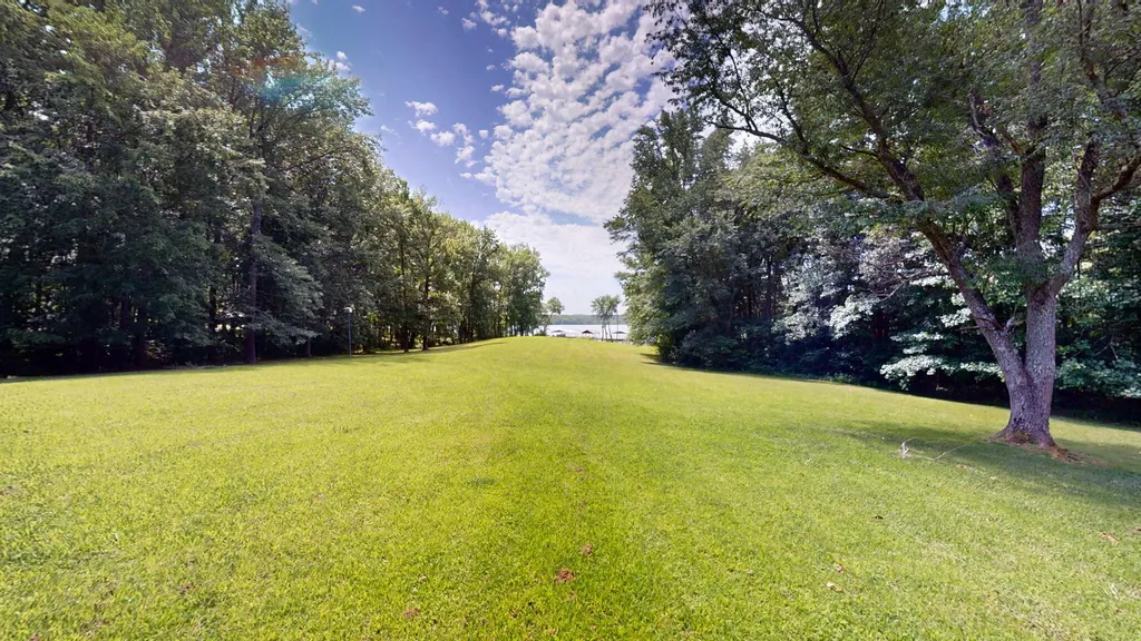 133 Windward Lane Murray KY 42071