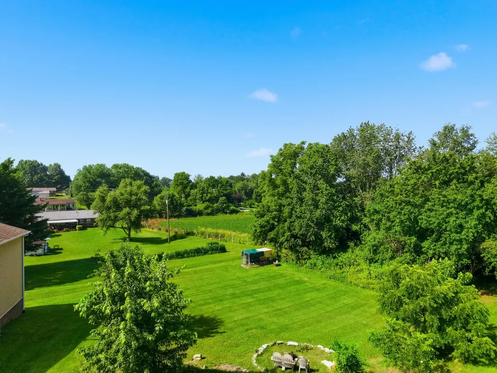 148 Grace Court Harrodsburg KY 40330