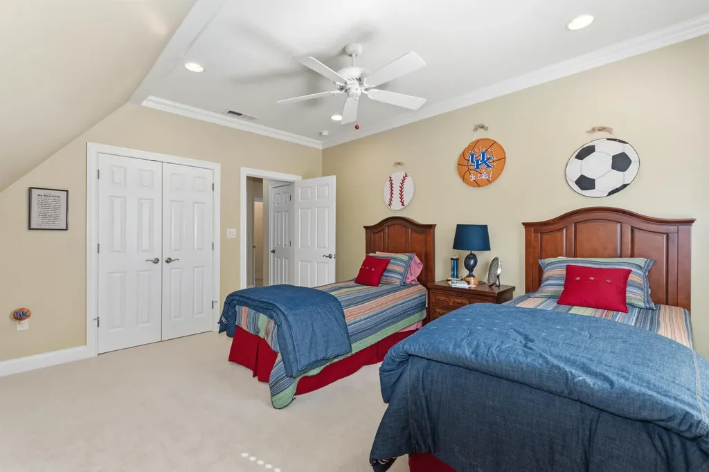 6330 Burchell Cove Paducah KY 42003