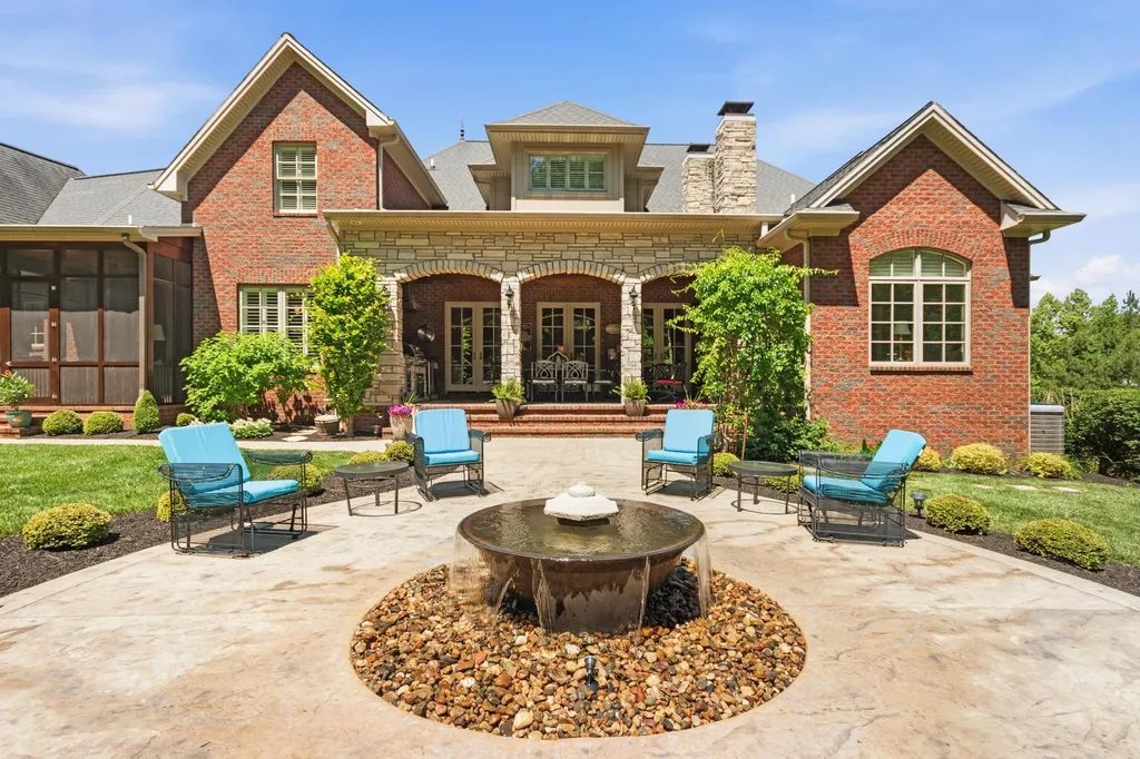 6330 Burchell Cove Paducah KY 42003