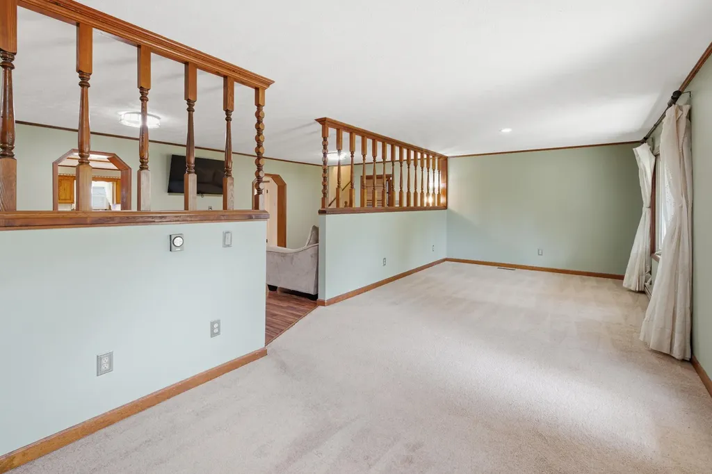 205 Sharon Drive Ledbetter KY 42058
