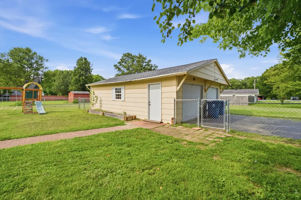 205 Sharon Drive Ledbetter KY 42058