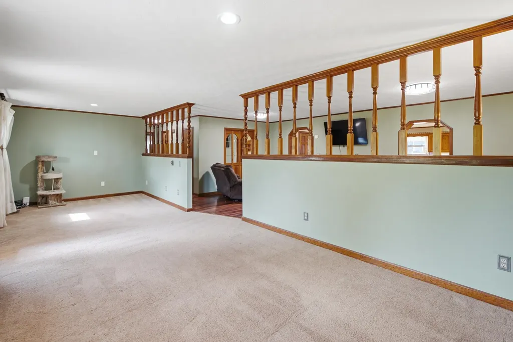 205 Sharon Drive Ledbetter KY 42058