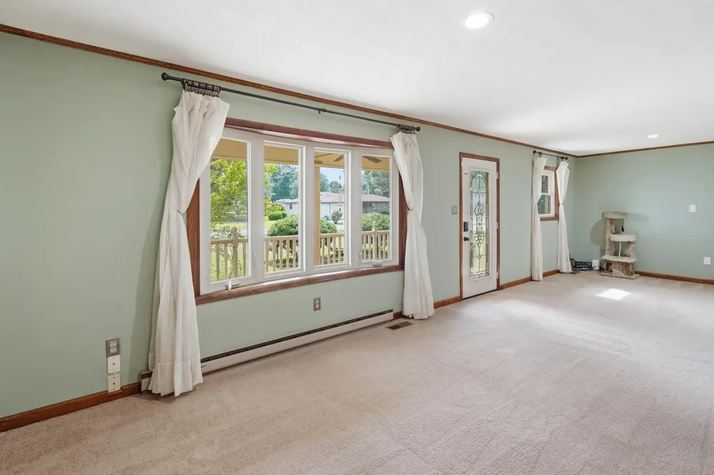 205 Sharon Drive Ledbetter KY 42058