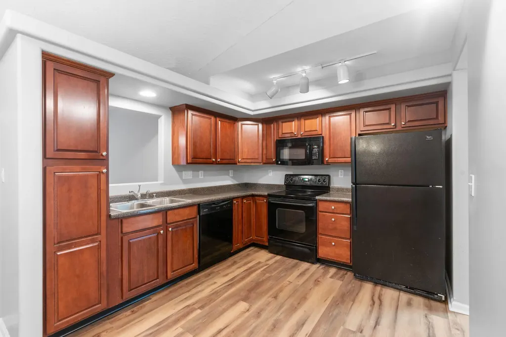 305 Spring Valley Lane Lexington KY 40511