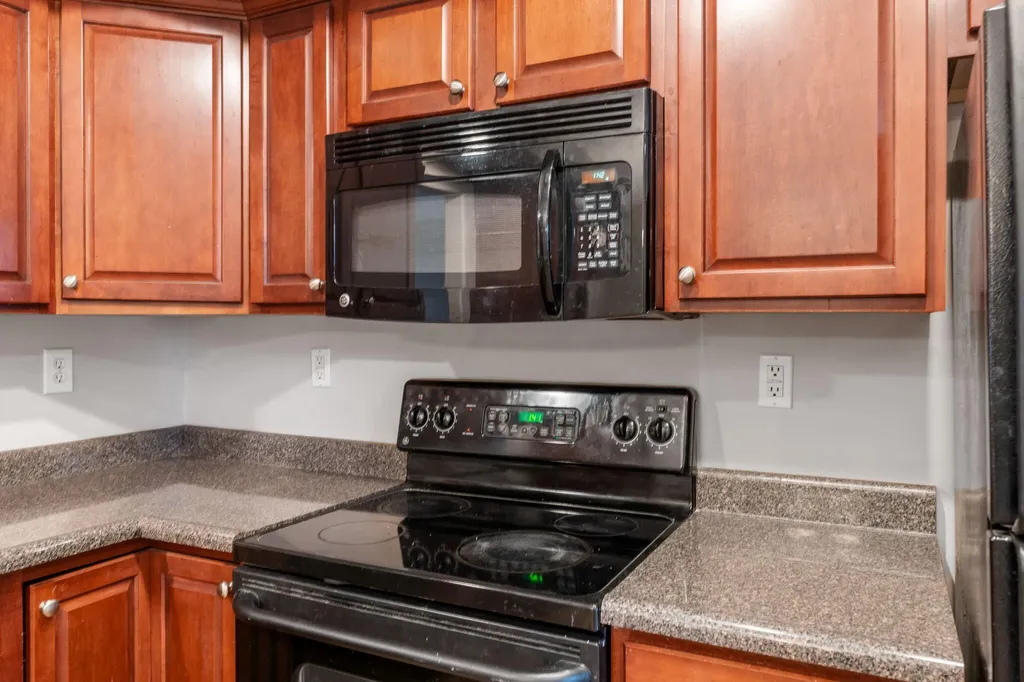 305 Spring Valley Lane Lexington KY 40511