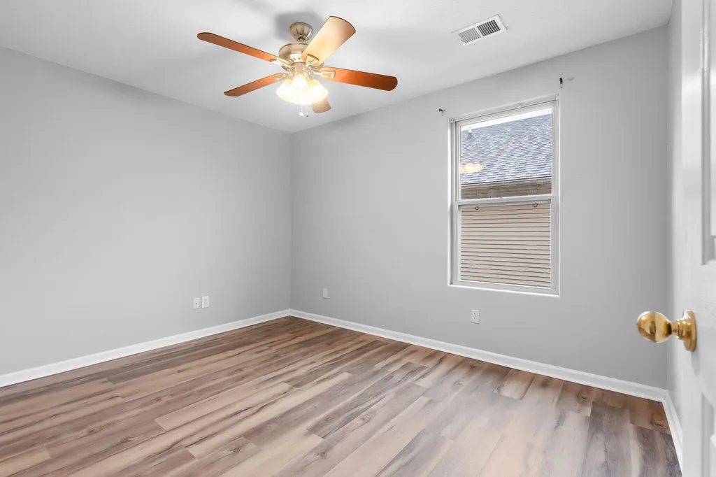 305 Spring Valley Lane Lexington KY 40511
