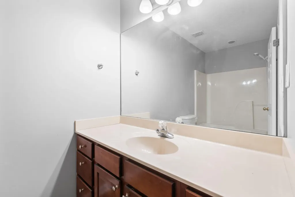 305 Spring Valley Lane Lexington KY 40511