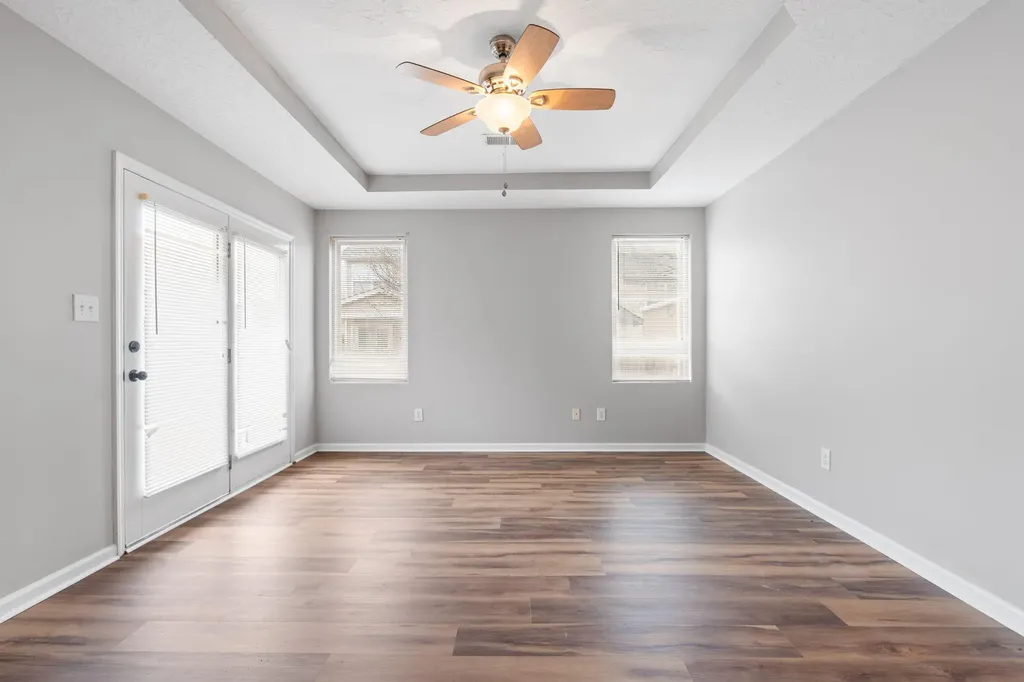 305 Spring Valley Lane Lexington KY 40511