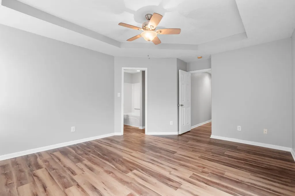 305 Spring Valley Lane Lexington KY 40511