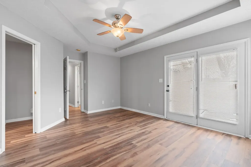 305 Spring Valley Lane Lexington KY 40511