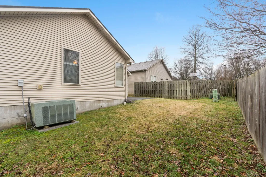 305 Spring Valley Lane Lexington KY 40511