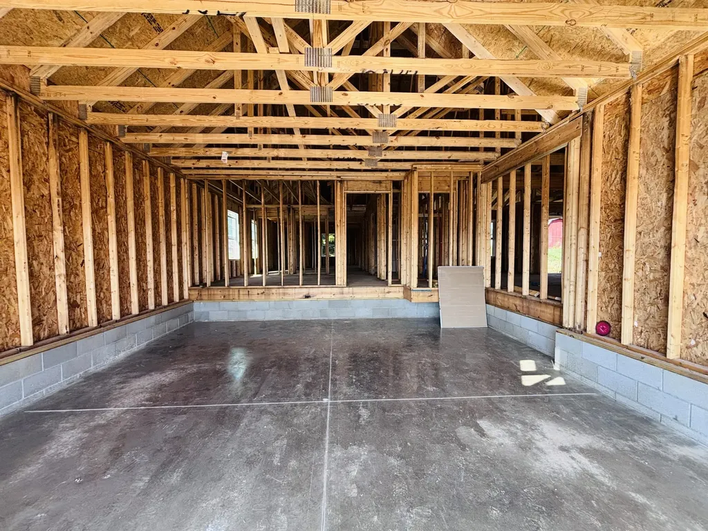 152 Double Tree Mt Sterling KY 40353