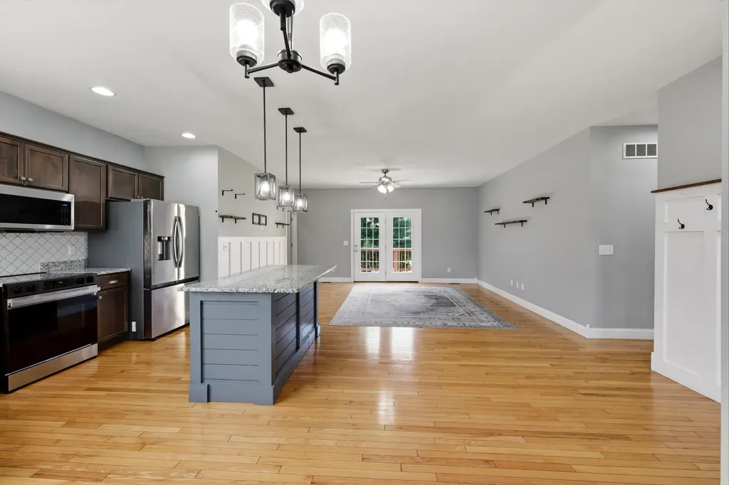 144 Grace Court Harrodsburg KY 40330