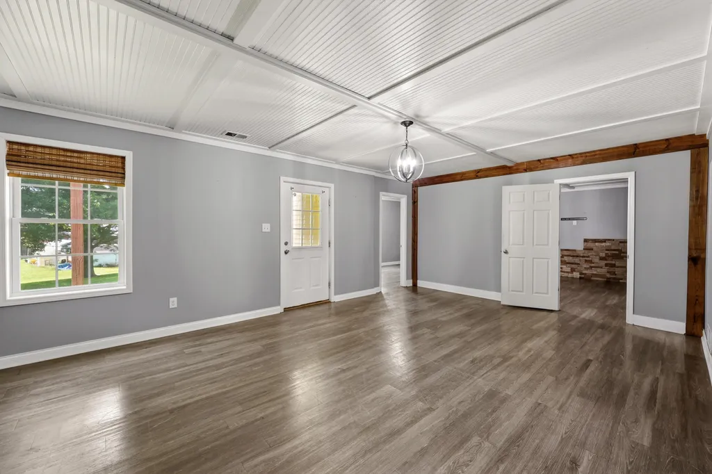 144 Grace Court Harrodsburg KY 40330