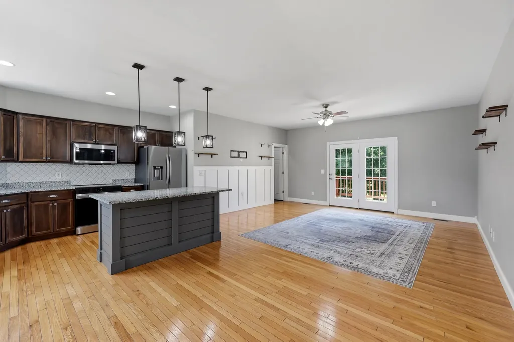 144 Grace Court Harrodsburg KY 40330