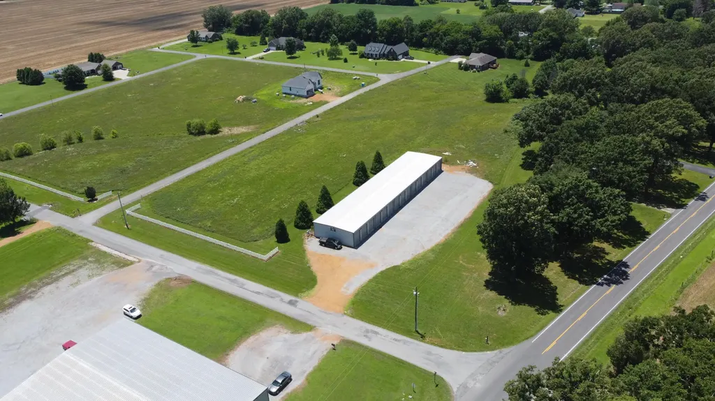 27 Neale Trail Murray KY 42071