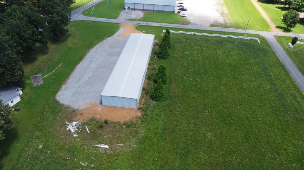 27 Neale Trail Murray KY 42071
