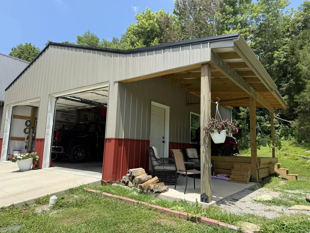 1671 Smith Grove Road Burkesville KY 42717