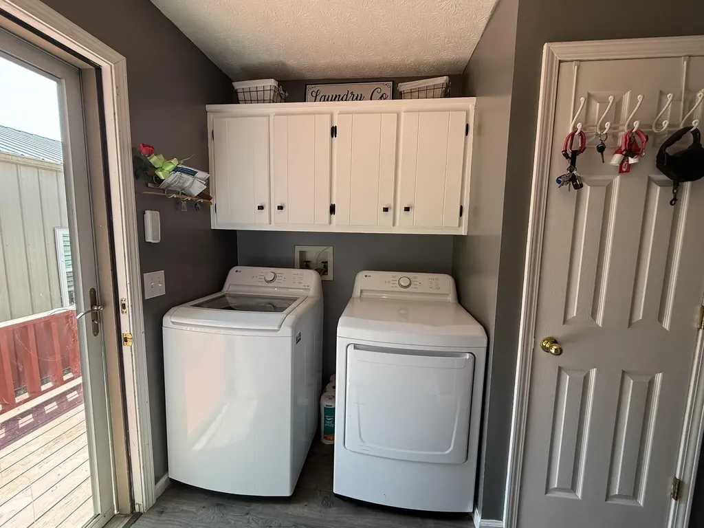 1671 Smith Grove Road Burkesville KY 42717