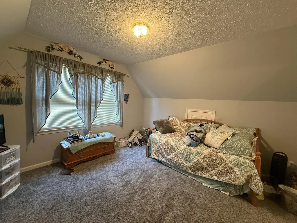 1671 Smith Grove Road Burkesville KY 42717