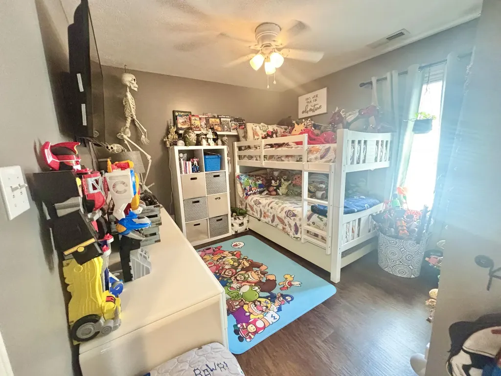 102 Saddlebrook Court Hopkinsville KY 42240