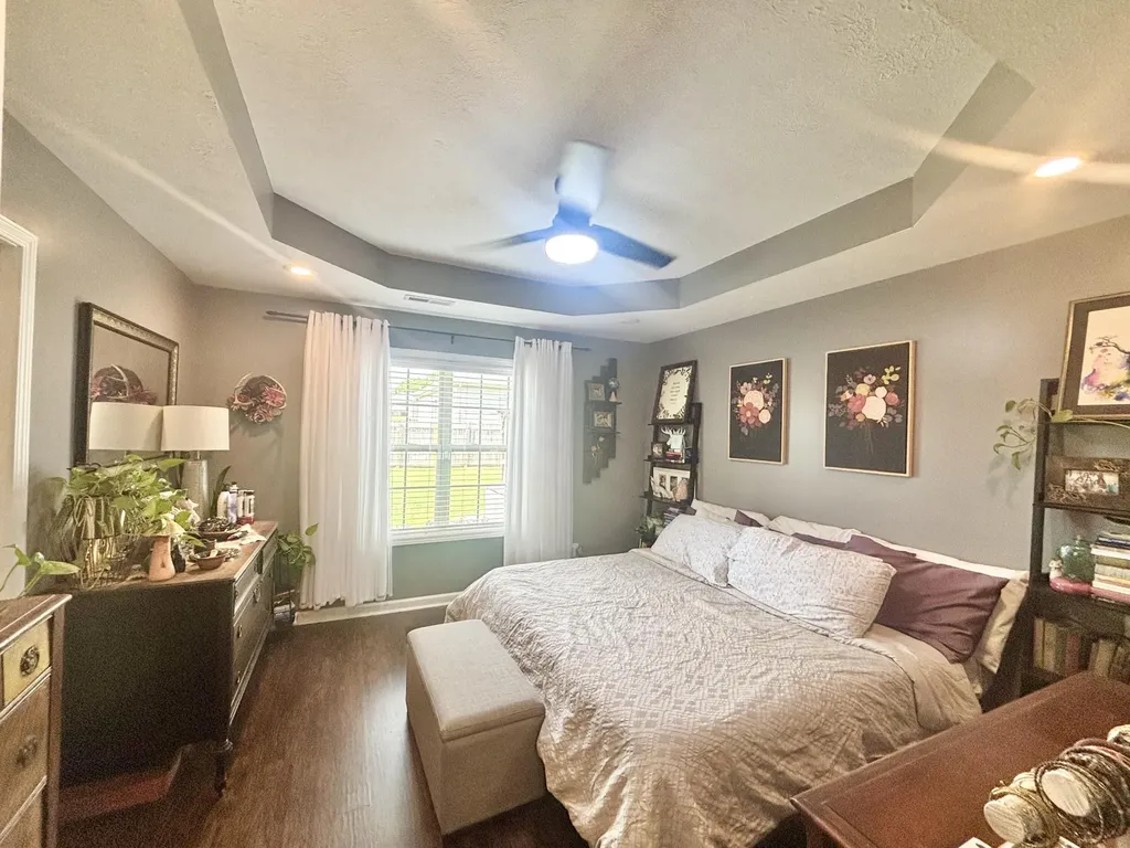 102 Saddlebrook Court Hopkinsville KY 42240