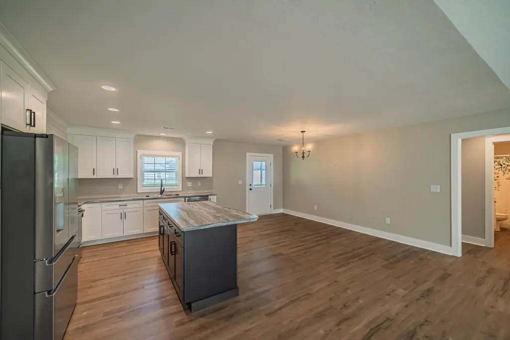 1915 Evelyn Drive Paducah KY 42003