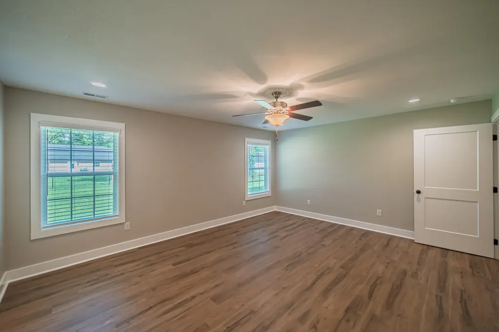 1915 Evelyn Drive Paducah KY 42003