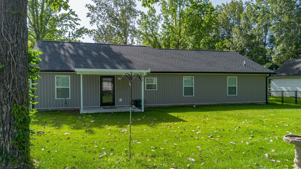 1915 Evelyn Drive Paducah KY 42003