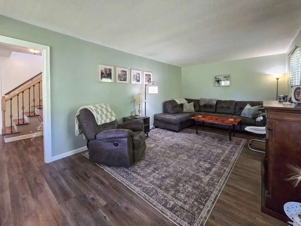 126 State Route 1890 Mayfield KY 42066