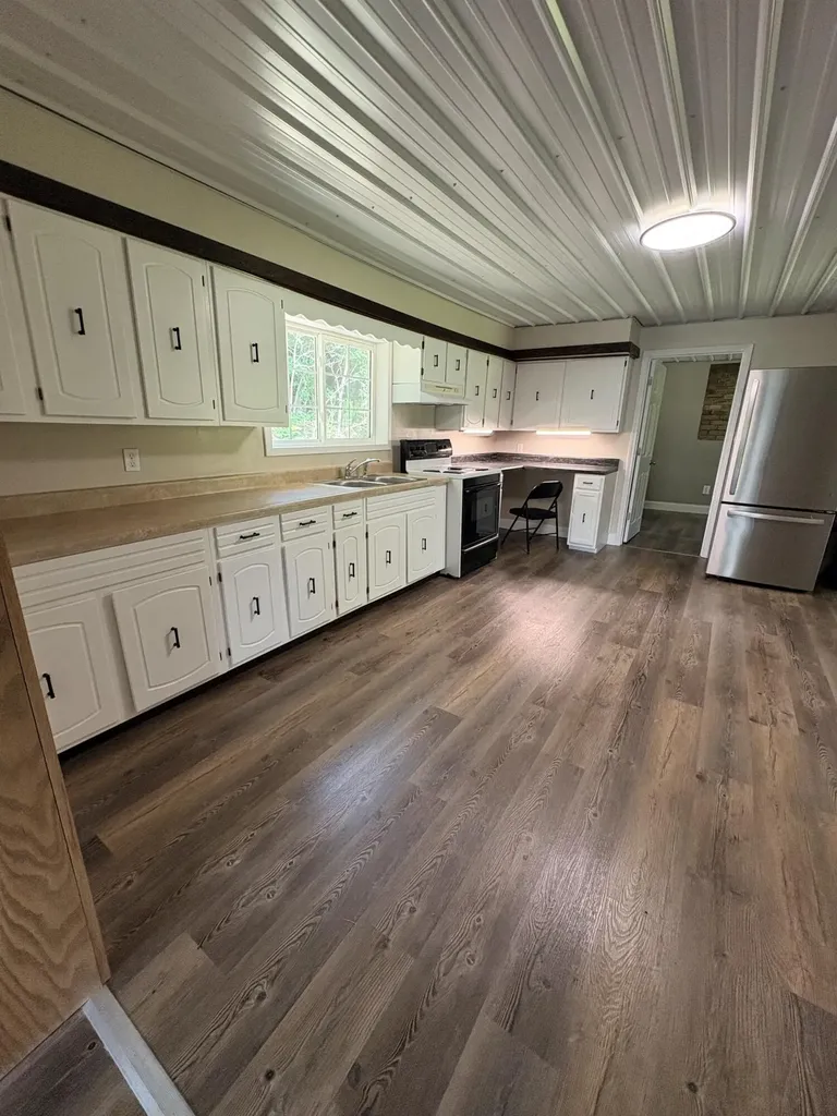 434 Ky-1024 Olive Hill KY 41164