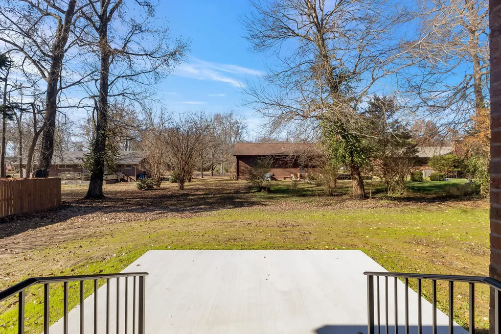 106 S Broach Avenue Murray KY 42071