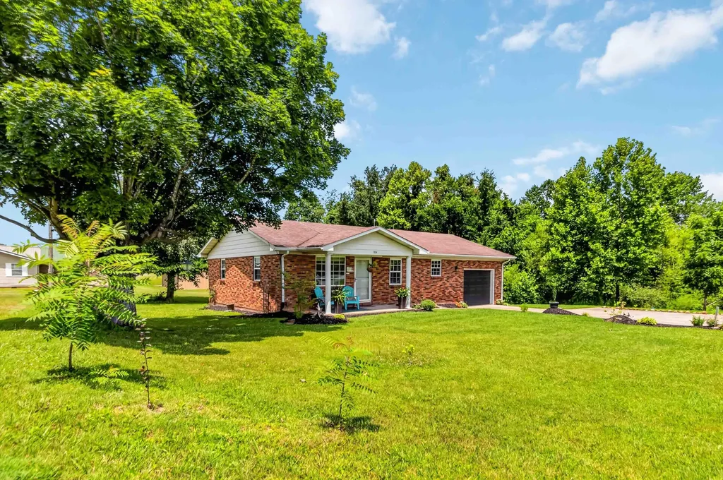 1231 U.s. 127 Russell Springs KY 42642