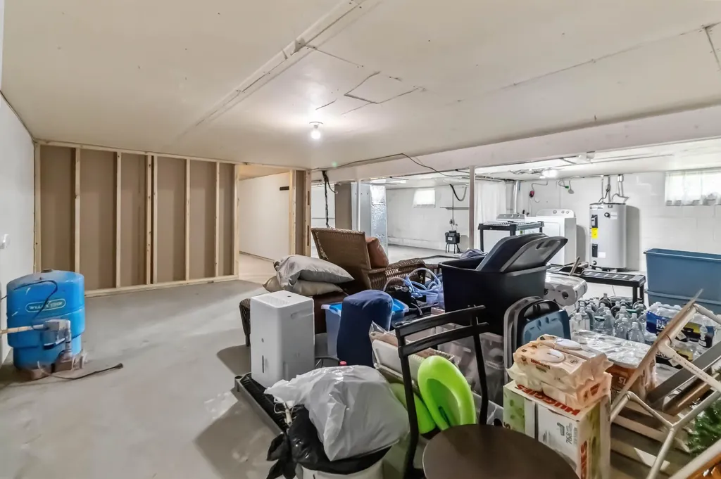 1231 U.s. 127 Russell Springs KY 42642
