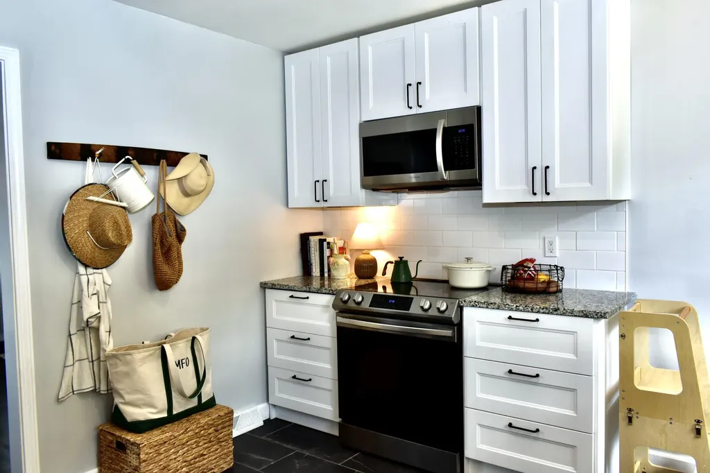 566 Seattle Drive Lexington KY 40503