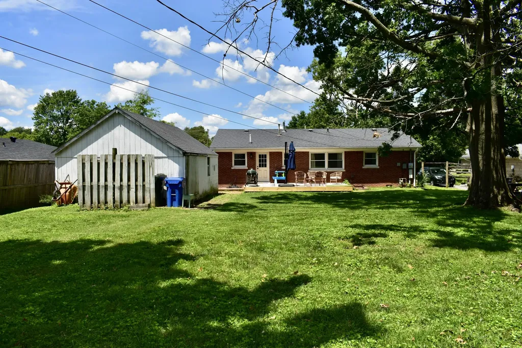 566 Seattle Drive Lexington KY 40503