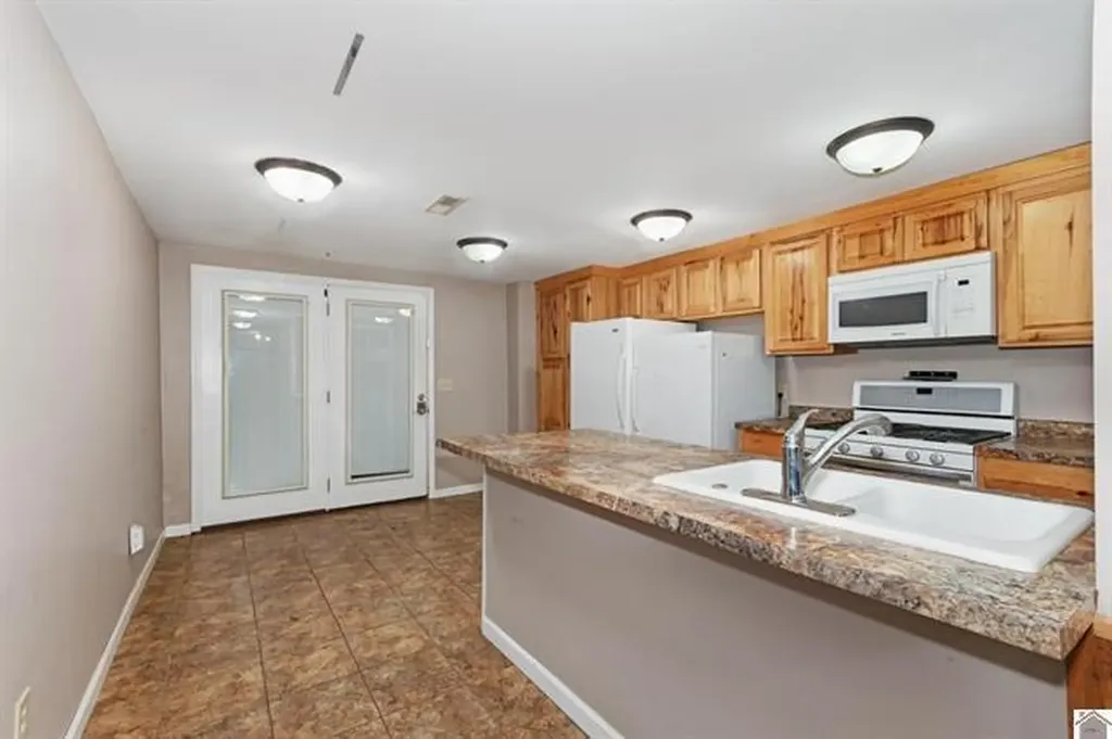 434 Bayshore Drive Cadiz KY 42211