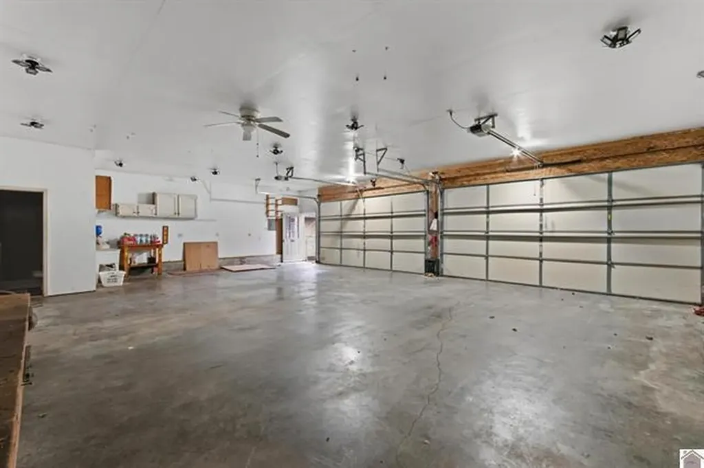 434 Bayshore Drive Cadiz KY 42211